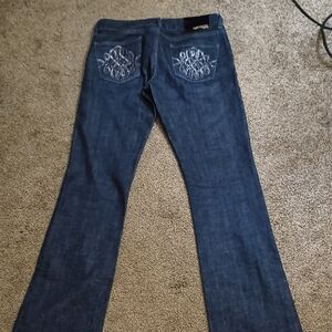 Embroidered Back-Pocket Dark Blue Flare Jeans for Women
